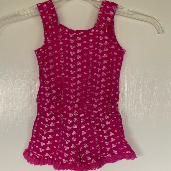 Hello Kitty - Picture 2 of 4